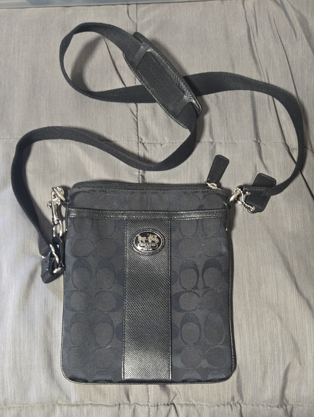 Coach Black Signature Canvas Messenger Crossbody